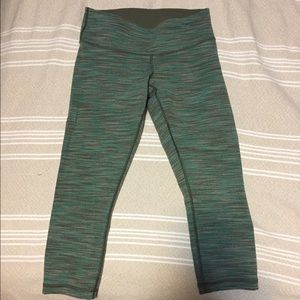 Lululemon Cropped Green Leggings